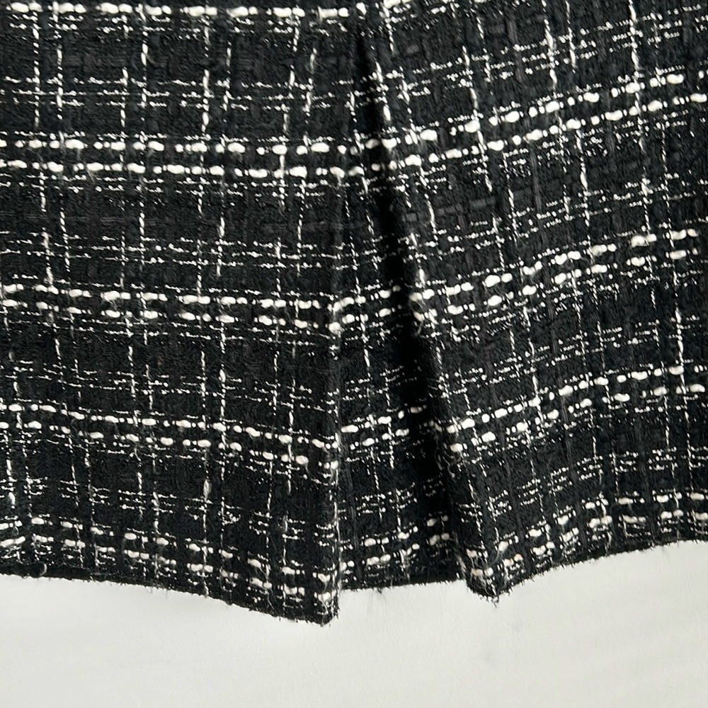 JONES NEW YORK Classic Black and White Plaid Skirt SIZE 14 - Picture 3 of 9